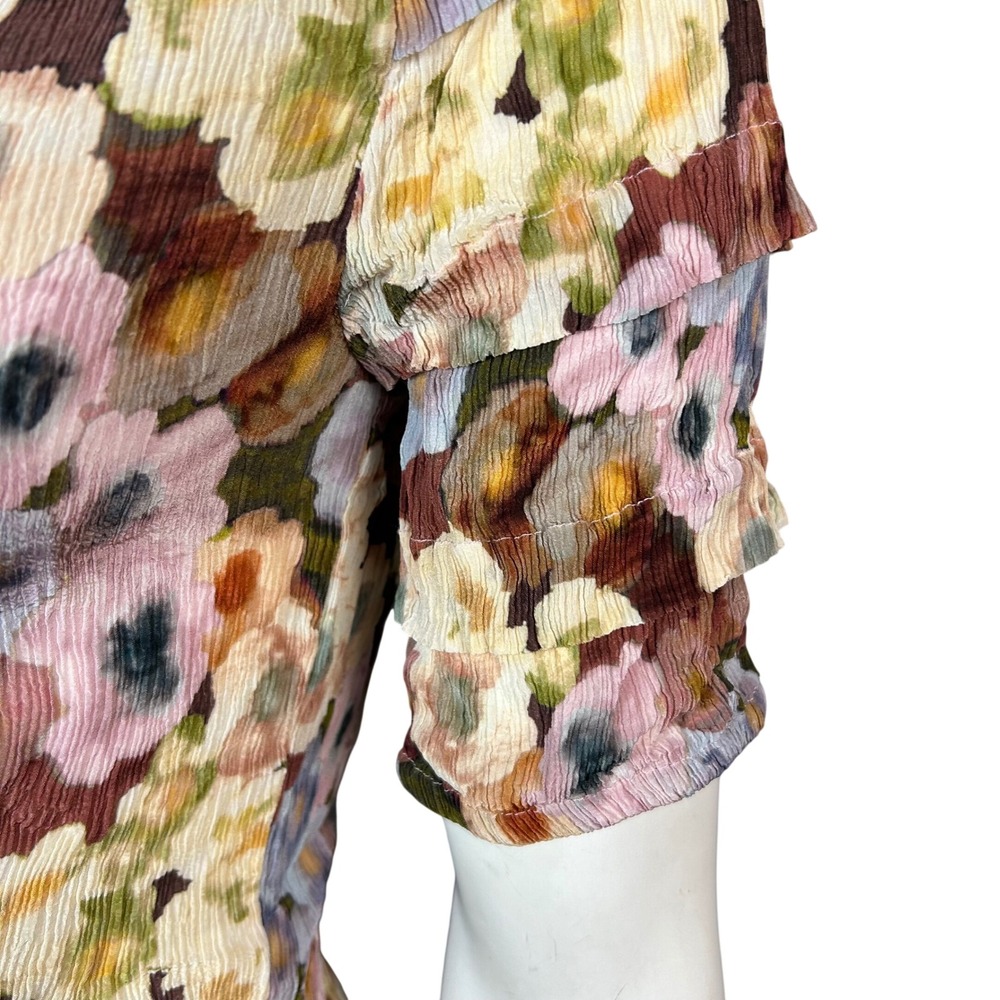 Rails Floral Top Small Paris Painted Floral V-Neck Crinkle Ruffle Sleeve - Picture 4 of 8